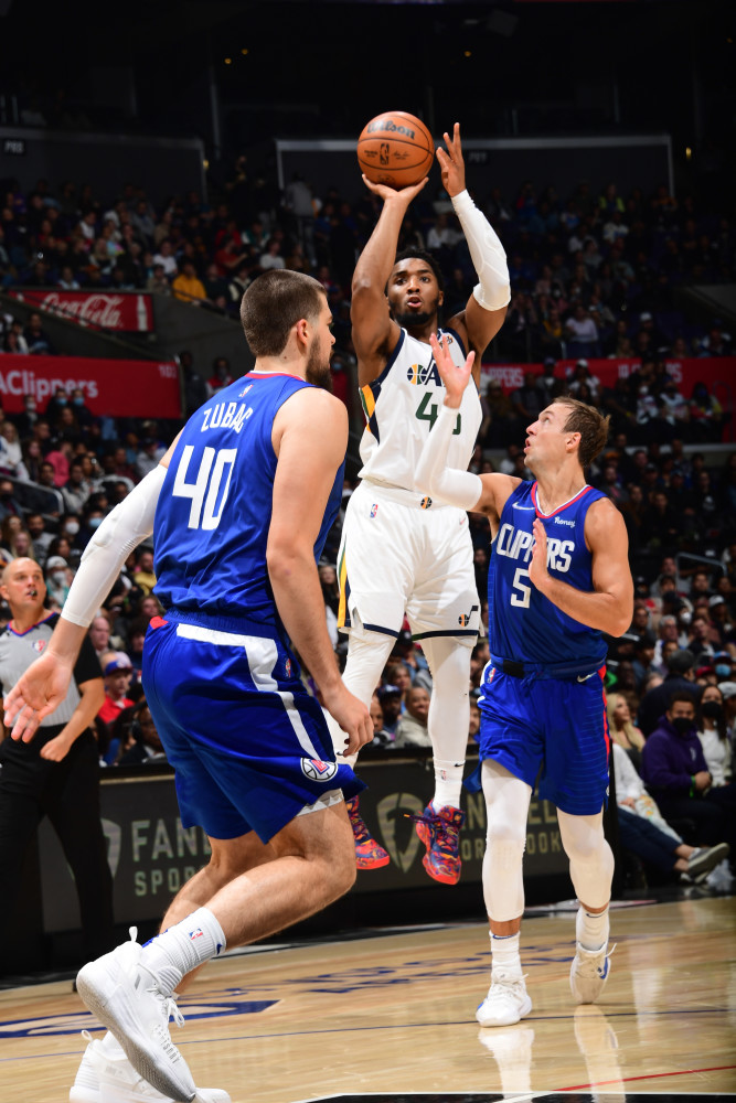 nba竞猜官方网站-乔治复出砍40分止连败  